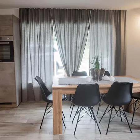 Appartement Lida Podčetrtek